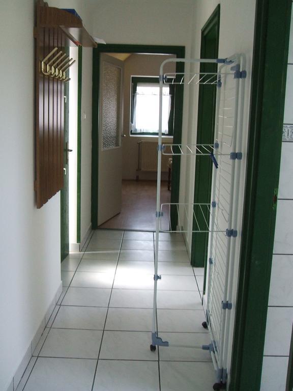 Feherszeker Apartmanok Abádszalók Camera foto